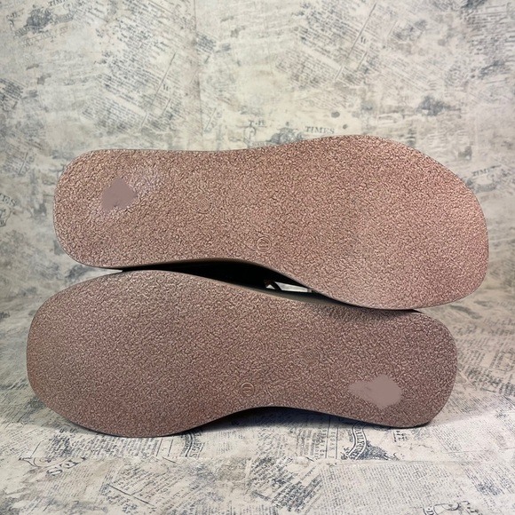 Miz Mooz Giselle Platform Wedge Sandal - Picture 10 of 14